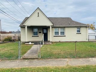 Foreclosed Home - 1306 PINE ST, 37664