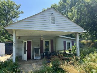 Foreclosed Home - 834 ROCK CITY RD, 37664