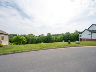 Foreclosed Home - 1979 LYDIA LN, 37664