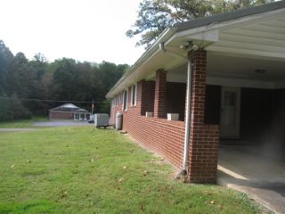 Foreclosed Home - 102 LIMESTONE RURITAN RD, 37681