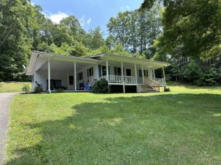 Foreclosed Home - 1485 PLEASANT VALLEY RD, 37683