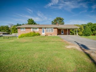 Foreclosed Home - 304 ALLISON RD, 37686