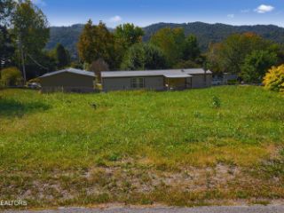 Foreclosed Home - 274 NED CLARK RD, 37708