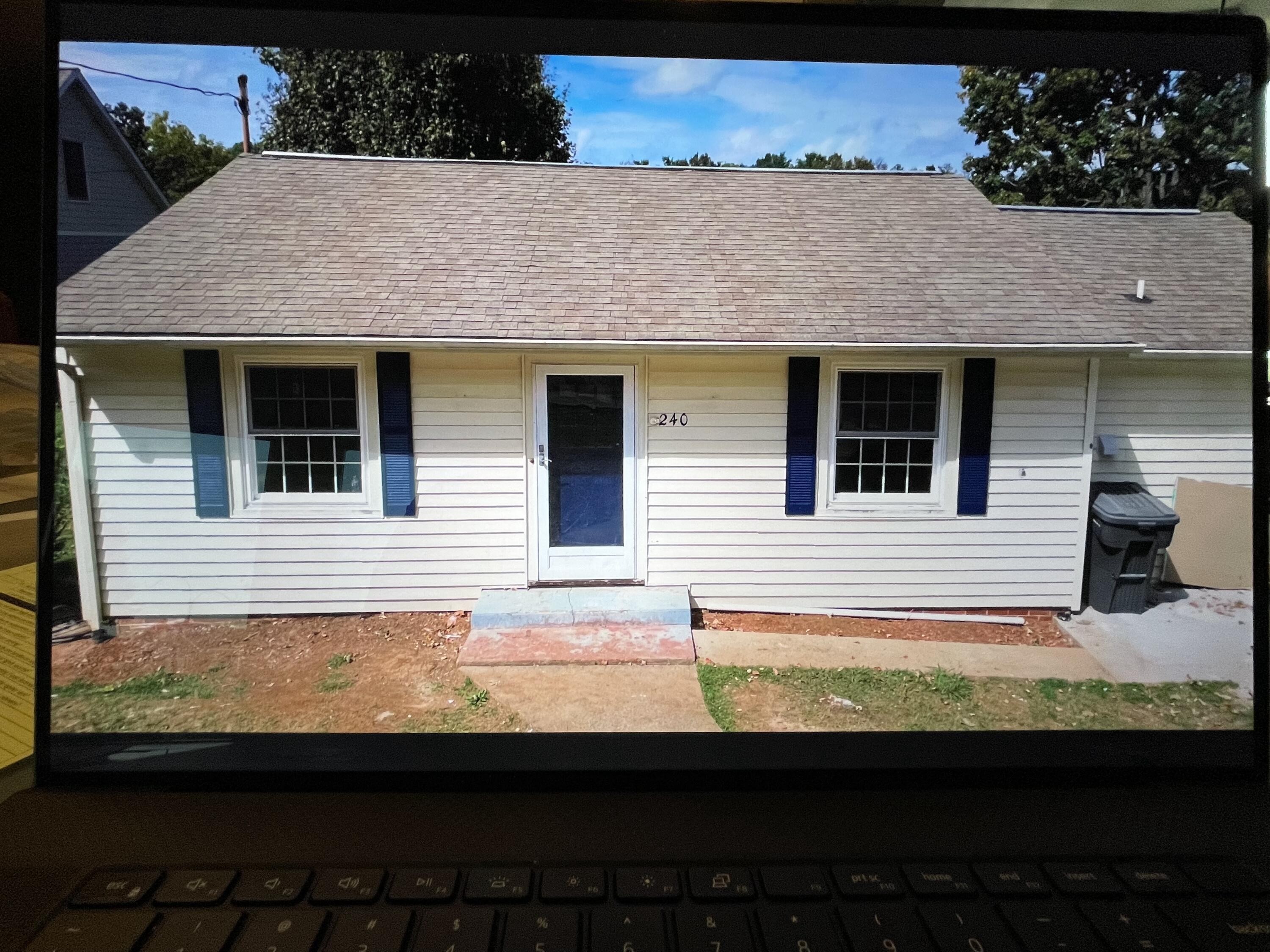 Foreclosed Home - 240 W MAIN ST, 37725