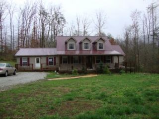 Foreclosed Home - 820 ANDERSON HOLLOW RD, 37756