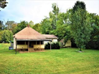 Foreclosed Home - 1040 SPRINGVALE RD, 37813