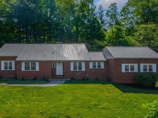 Foreclosed Home - 820 FOREST DR, 37814