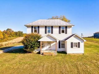 Foreclosed Home - 6660 WARRENSBURG RD, 37818