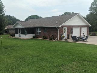Foreclosed Home - 1428 LUMBARDY AVE, 37820