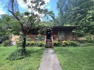 Foreclosed Home - 1204 PINEY MOUNTAIN RD, 37821