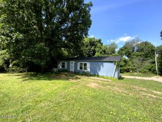 Foreclosed Home - 1260 BLACK JACK RD, 37854