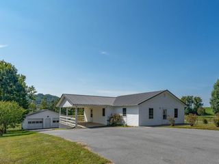Foreclosed Home - 161 SHANKS GAP RD, 37857