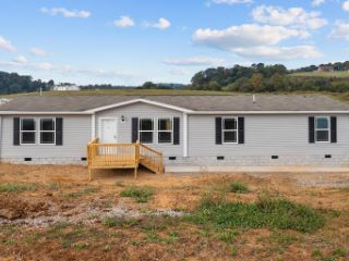 Foreclosed Home - 1522 HOWELL RIVER RD, 37861