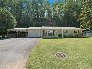 Foreclosed Home - 532 MCMAHAN RD, 37863