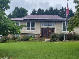 Foreclosed Home - 1310 HIGHLAND PARK DR, 37865