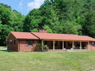 Foreclosed Home - 2631 KYLES FORD HWY, 37869