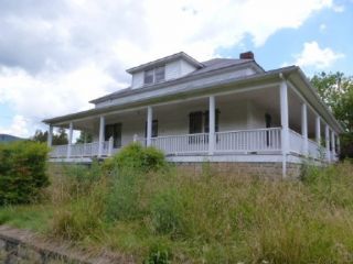 Foreclosed Home - 1577 STRAIGHT BRANCH RD, 37870