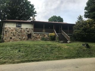 Foreclosed Home - 721 CLAUDE WOLFENBARGER RD, 37881