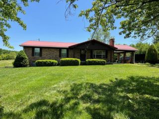 Foreclosed Home - 272 SIMPSON RD, 37891