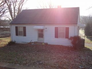 Foreclosed Home - 3518 BUFFAT MILL RD, 37914