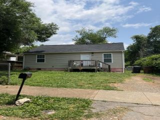 Foreclosed Home - 1608 LOMBARD PL, 37915