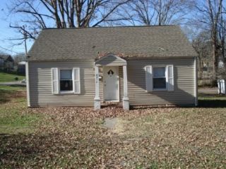 Foreclosed Home - 2217 WHITTLE SPRINGS RD, 37917