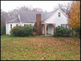 Foreclosed Home - 2518 FAIRMONT BLVD, 37917