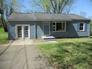 Foreclosed Home - 5111 ROCKCREST RD, 37918