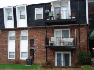 Foreclosed Home - 1625 WOODROW DR APT 401, 37918