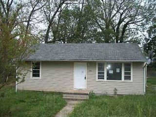 Foreclosed Home - 924 AVENUE A, 37920