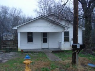 Foreclosed Home - 2612 SCOTTISH PIKE, 37920