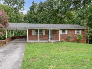 Foreclosed Home - 1804 S HILLS DR, 37920