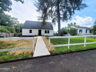 Foreclosed Home - 2818 RAMONA ST, 37921