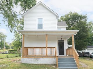 Foreclosed Home - 2206 KEITH AVE, 37921
