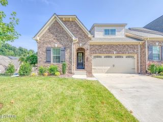 Foreclosed Home - 10153 AUTUMN VALLEY LN, 37922