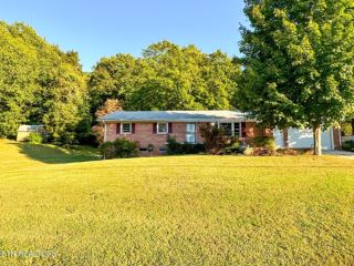 Foreclosed Home - 11030 THORNTON DR, 37934