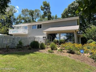 Foreclosed Home - 9309 HILL RD, 37938