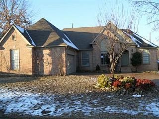 Foreclosed Home - 7612 DEXTER HOLLOW DR, 38016