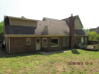 Foreclosed Home - 1831 WOOD OAK DR, 38016