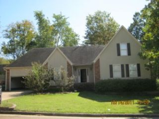 Foreclosed Home - 191 PIKES PEAK DR, 38017