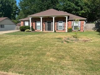 Foreclosed Home - 846 QUAIL CHASE LN, 38017