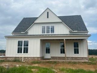 Foreclosed Home - 2070 GREENBRIER LAKES BLVD N, 38017