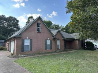Foreclosed Home - 309 S MOUNT PLEASANT RD, 38017