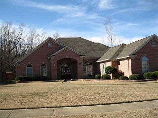 Foreclosed Home - 8820 RIVER MEADOW DR, 38018