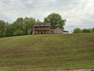 Foreclosed Home - 1175 MILLSTONE MOUNTAIN RD, 38019