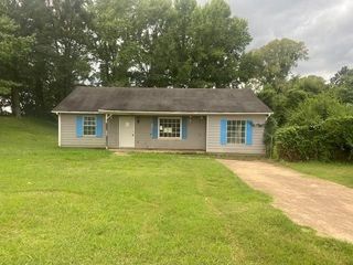 Foreclosed Home - 277 BRINGLE RD, 38019