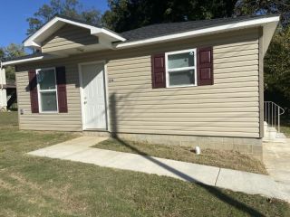 Foreclosed Home - 324 BELL AVE, 38024