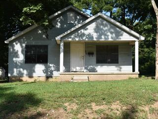 Foreclosed Home - 209 KIST AVE, 38024