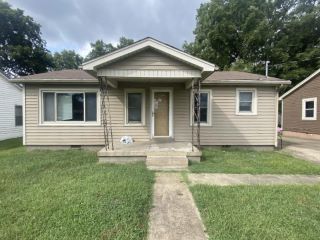 Foreclosed Home - 1360 HORNBROOK ST, 38024