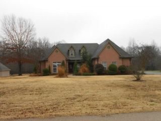 Foreclosed Home - 130 WOODMONT DR, 38028
